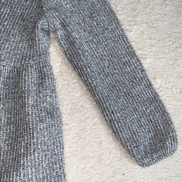 Cat & Jack Gray Sweater Dress 3T EUC - Picture 6 of 10